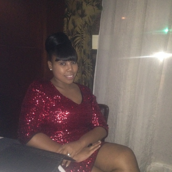 Meet your Posher, Shemeka - Picture 1 of 8
